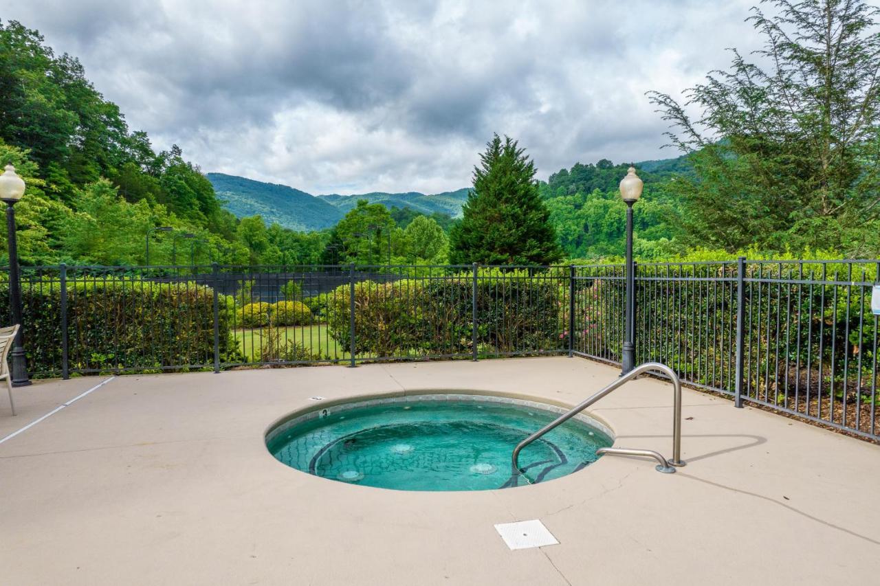 Smoky Mountain Escape Whittier Exterior foto